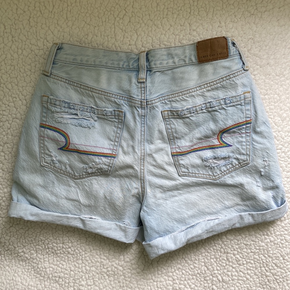 American Eagle Outfitters High-Waisted Light Blue Denim Shorts Rainbow Details